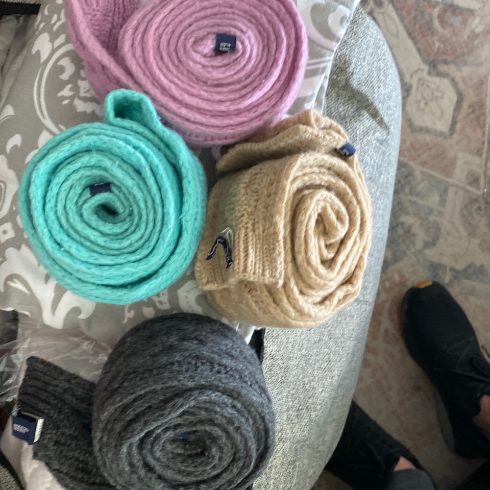 Gap winter scarves